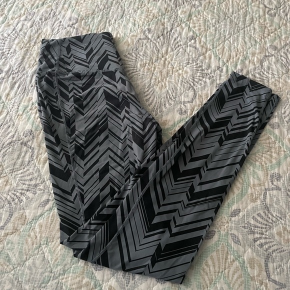 Nike Leggings - Picture 1 of 4